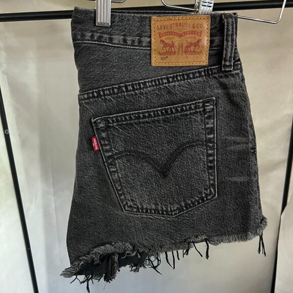 Levi's 501 Black Denim Cutoff Shorts - Picture 4 of 8